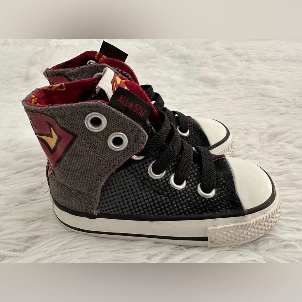 Converse DC superman toddler hi top shoes sz 4